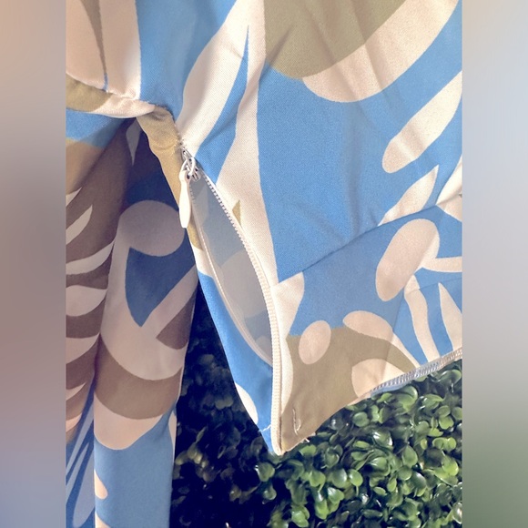 Abstract Design Blue, Green & White Midi Skirt Set - Picture 3 of 5